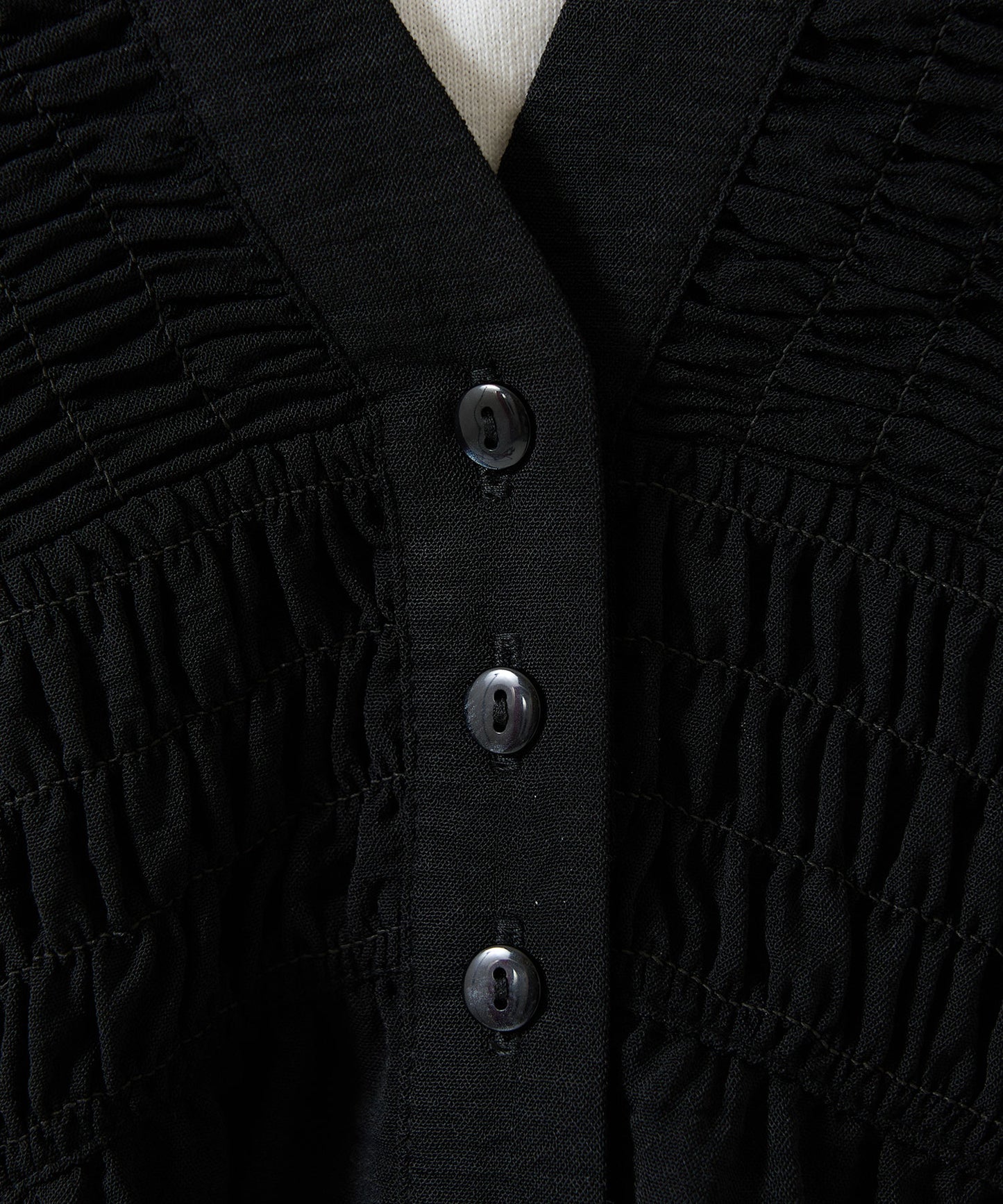 《Coming soon》Shirred V-neck vest