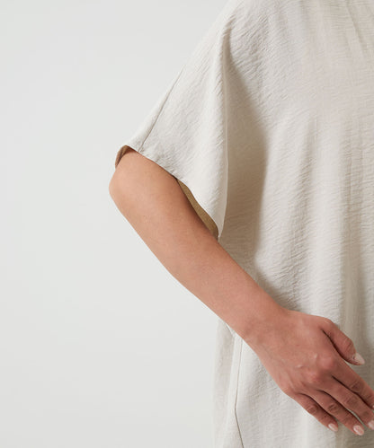 《Coming soon》Textured satin dolman cardigan