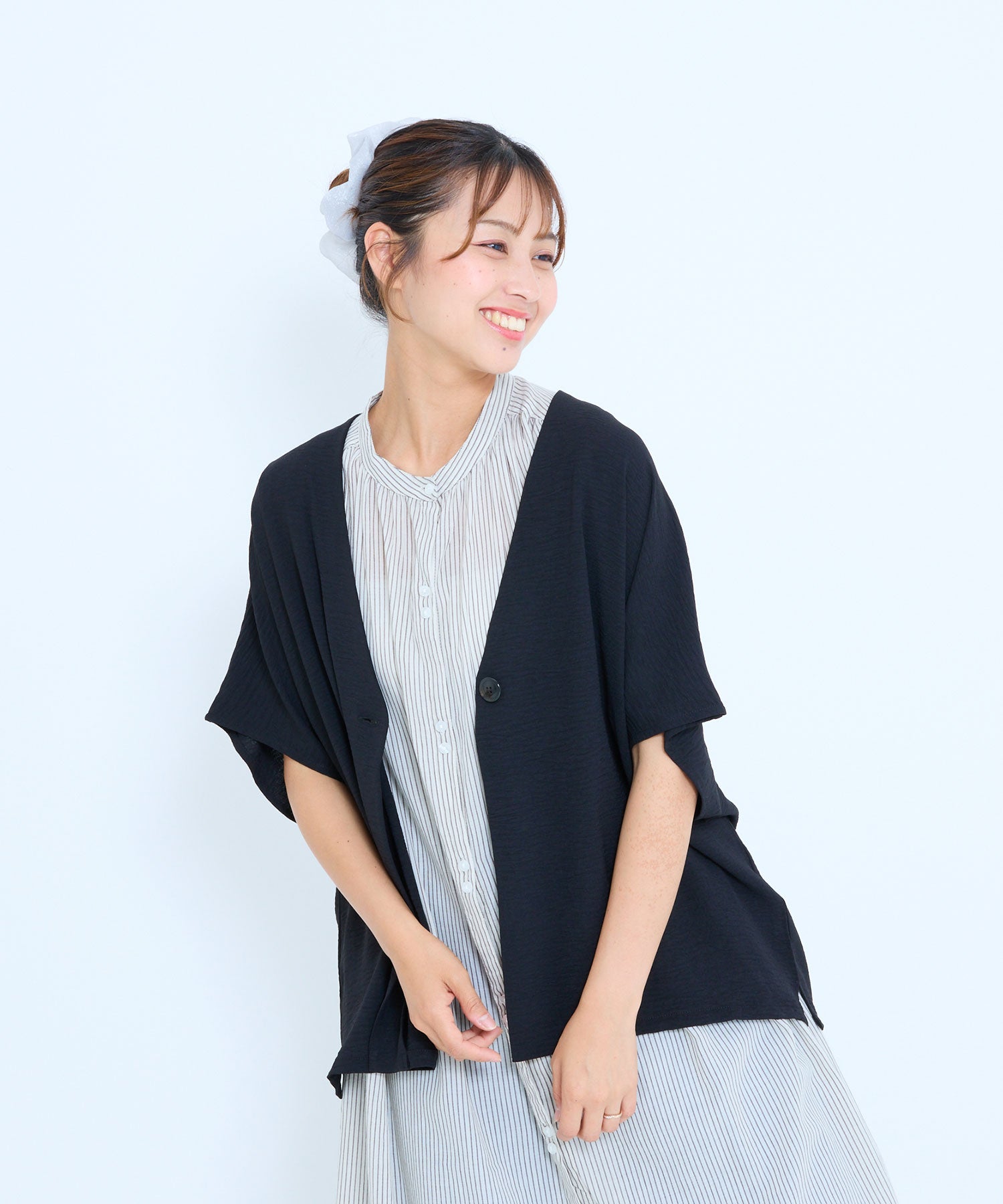 《Coming soon》Textured satin dolman cardigan