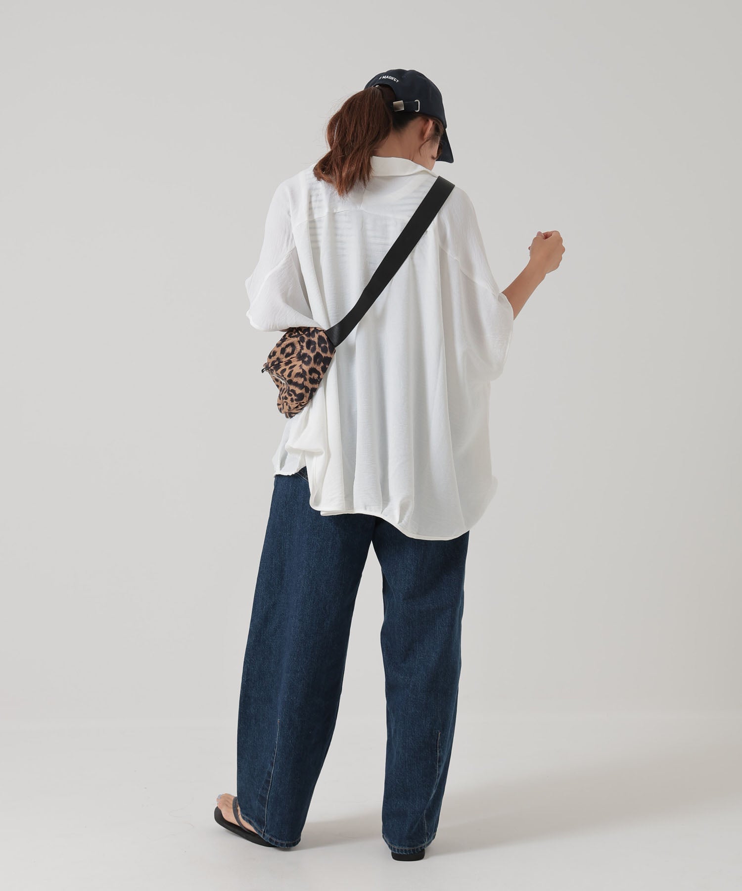 ホワイト / 162cm / FREE