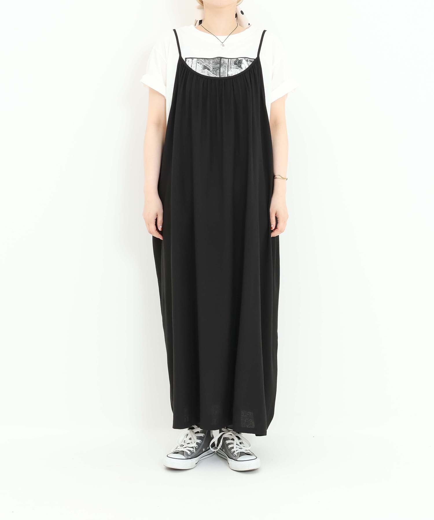 ブラック ※この画像が実物に最も近いお色味です。