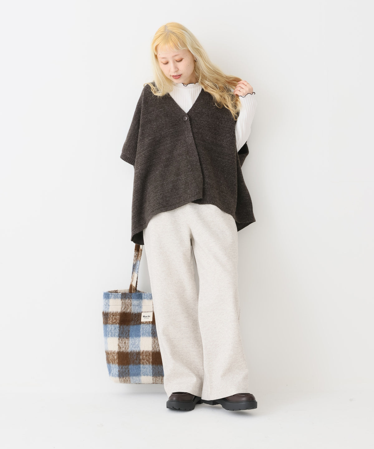 オートミール / 154cm / M