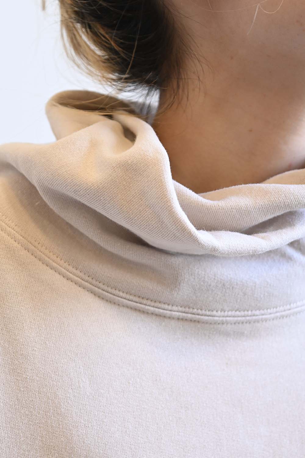 ぬくぬく裏起毛衿ねじり×ニットチュニック