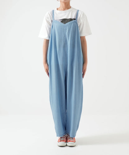 サロペットパンツ