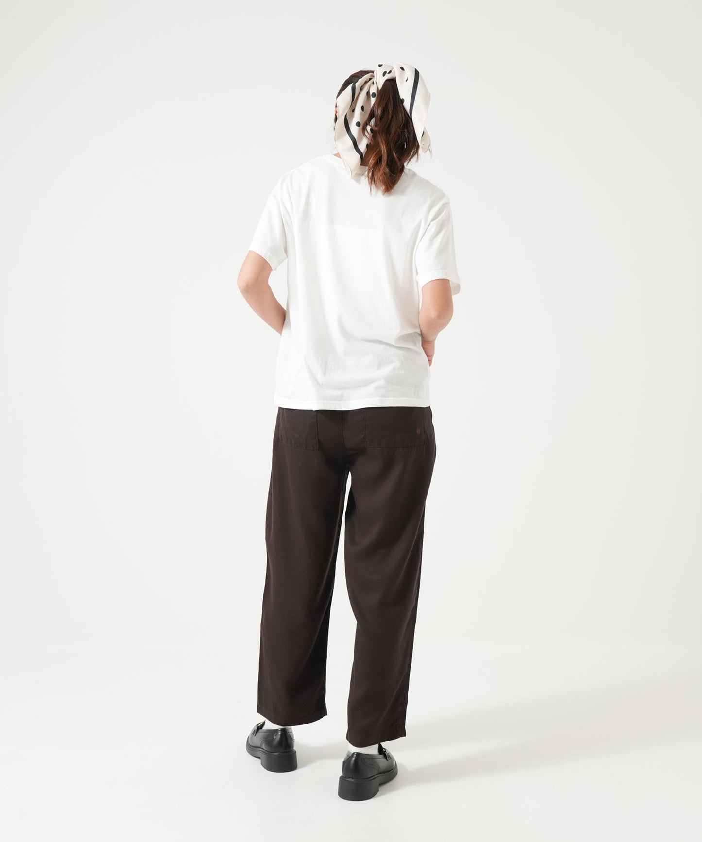 6ozカラーワイドテーパードパンツ