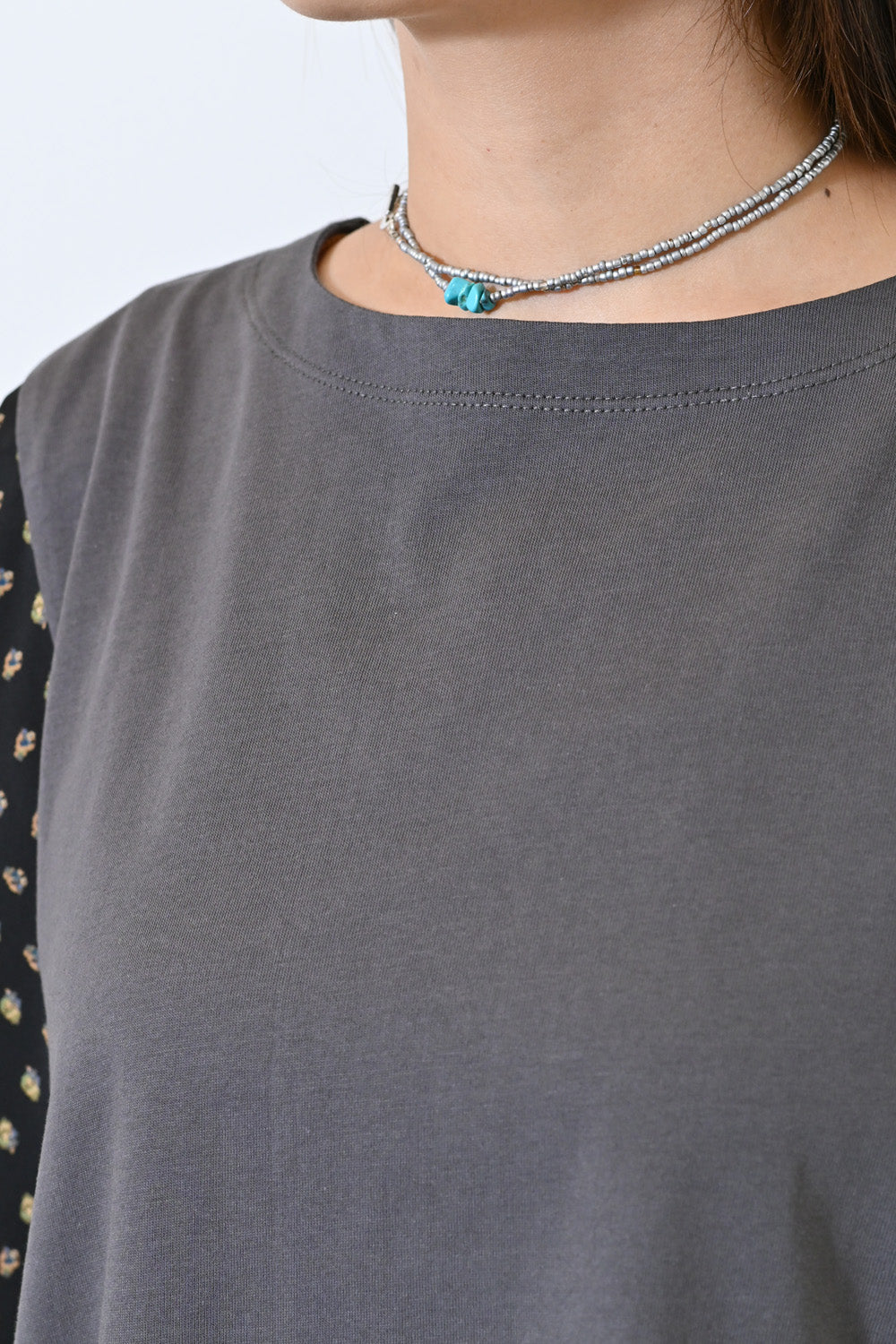 ≪SALE≫ Side Print Panel Pullover