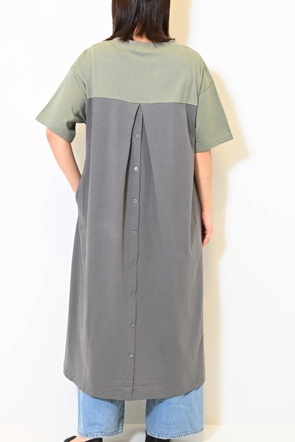 ≪SALE≫ Back Shine Switch Dress