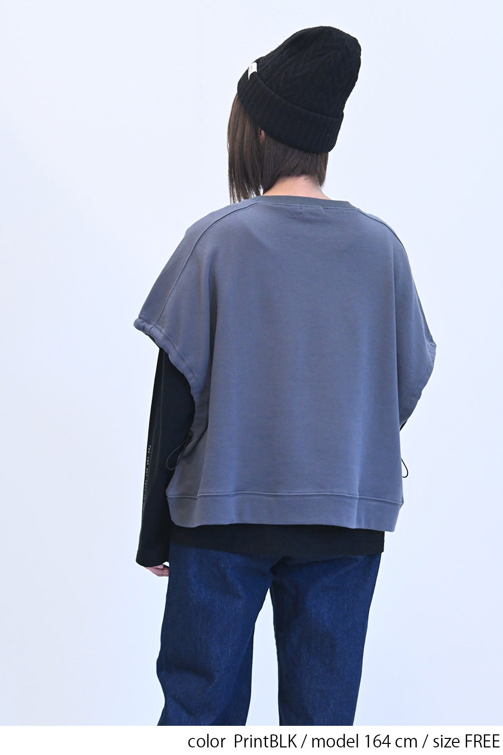 ≪SALE≫ Sleeve Logo Long Sleeve Tee