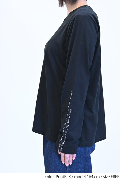 ≪SALE≫ Sleeve Logo Long Sleeve Tee