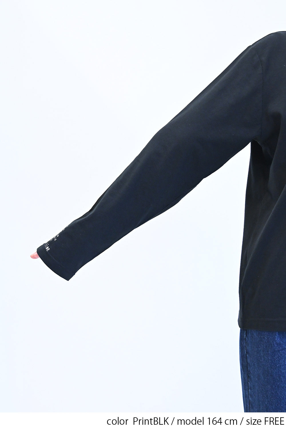≪SALE≫ Sleeve Logo Long Sleeve Tee