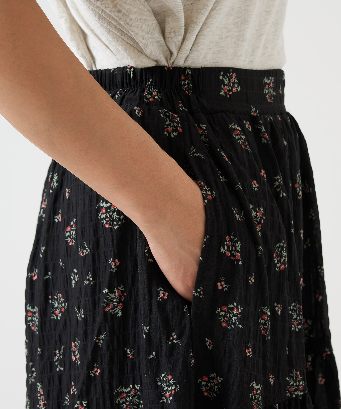 Small Floral Switch Gathered Skirt