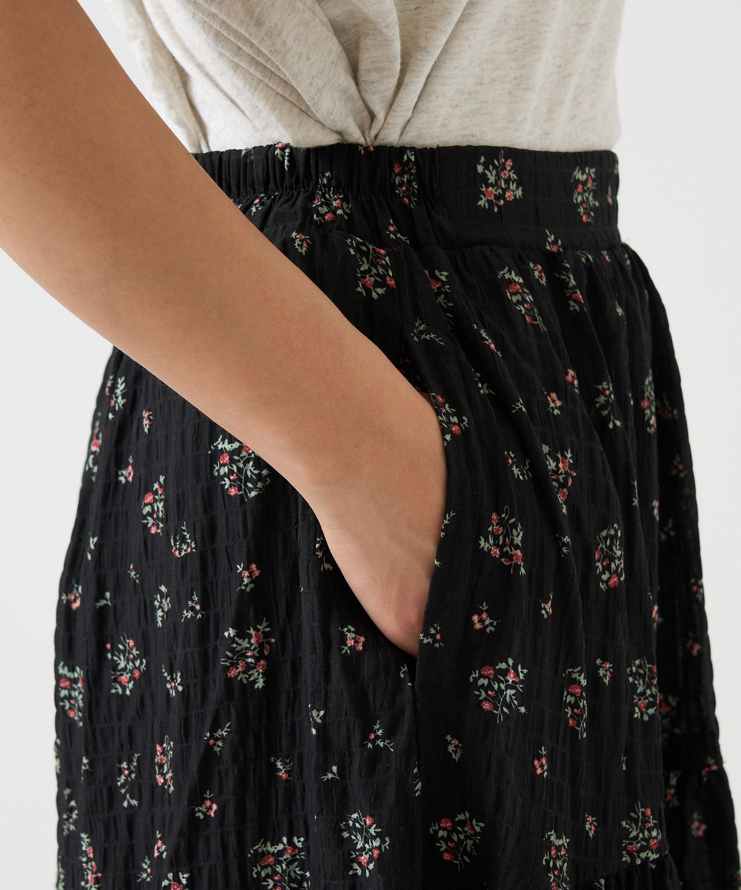 Small Floral Switch Gathered Skirt