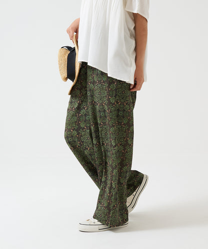 Easy Botanical Pattern Wide Pants