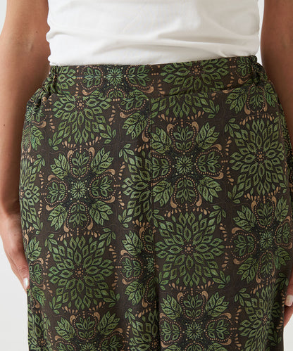 Easy Botanical Pattern Wide Pants