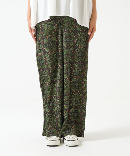 Easy Botanical Pattern Wide Pants