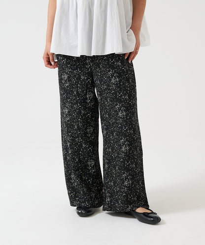 Easy Pattern Wide Pants