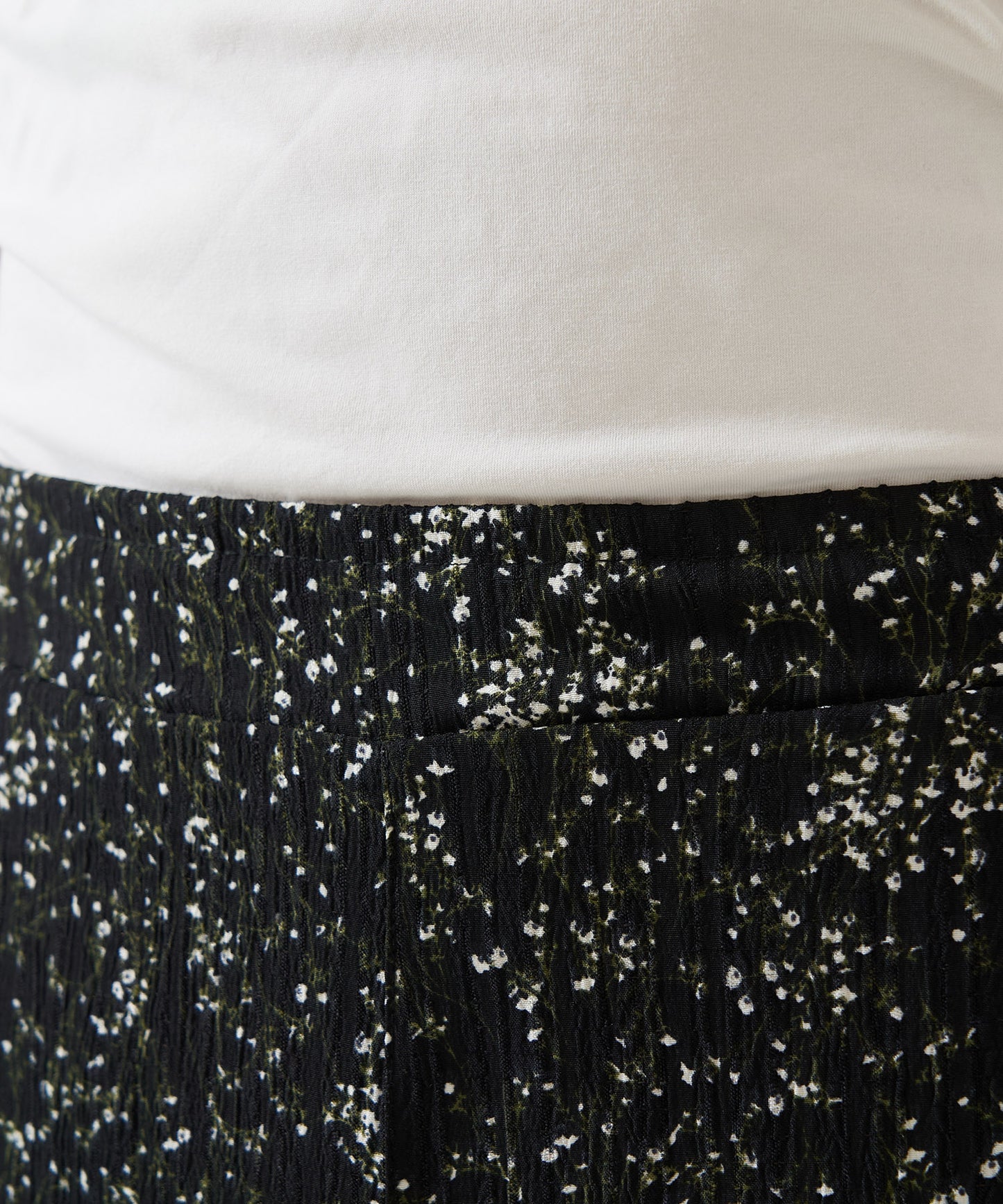 Easy Pattern Wide Pants