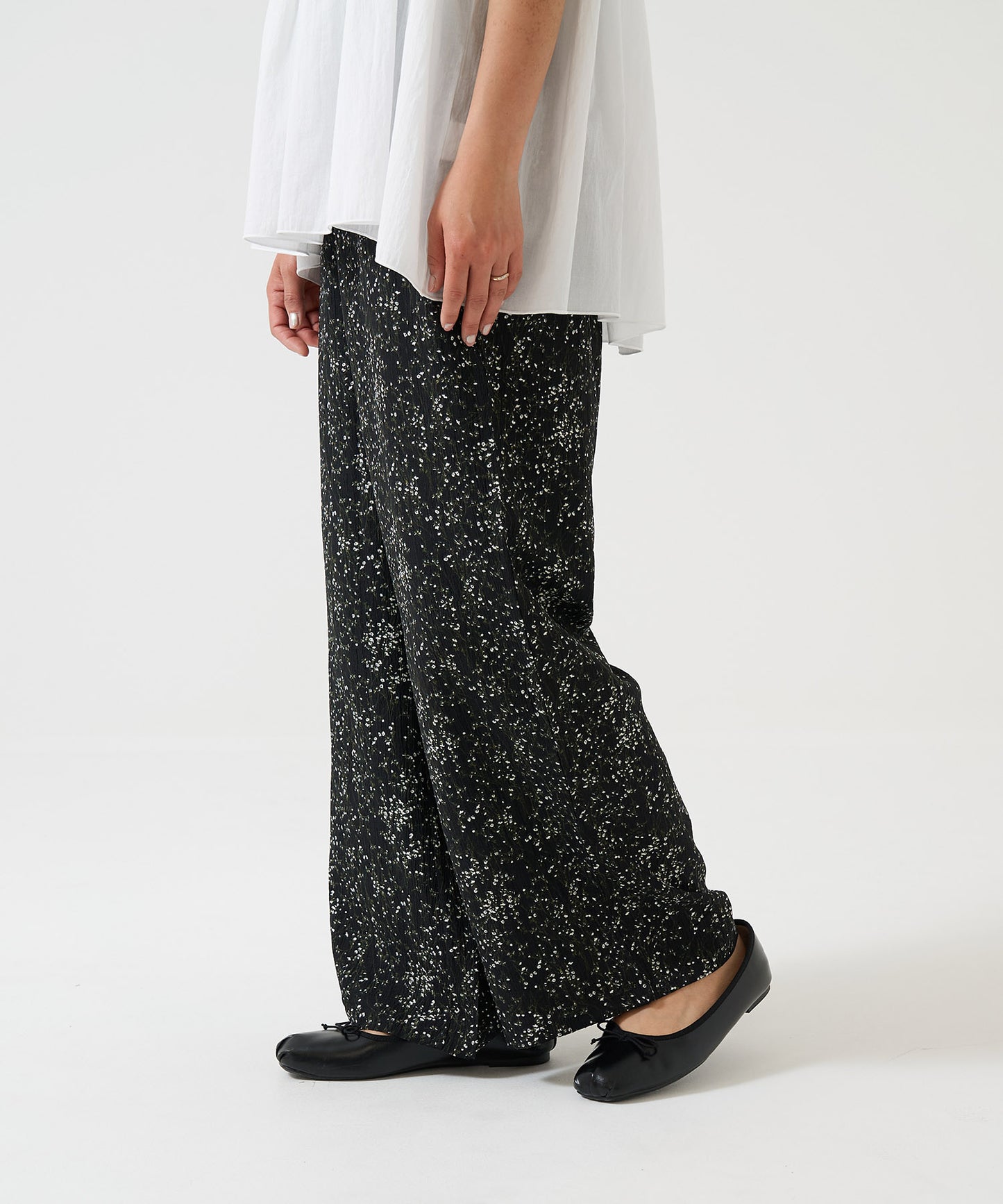 Easy Pattern Wide Pants