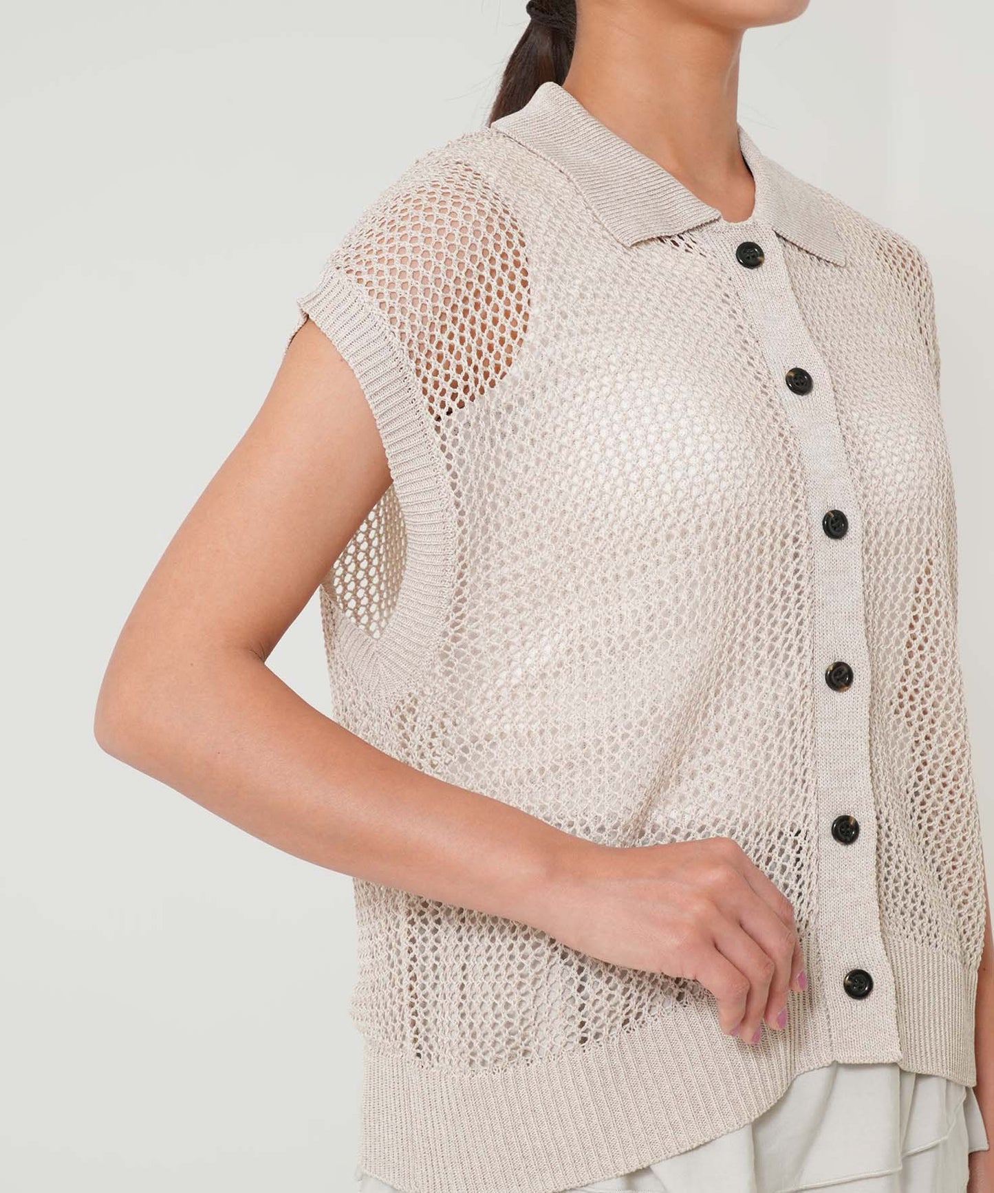 Mesh Polo Collar Vest