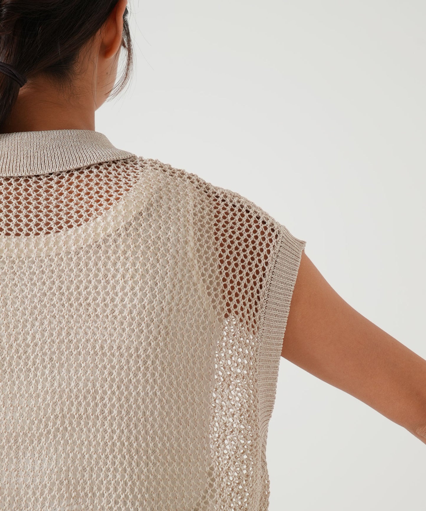 Mesh Polo Collar Vest