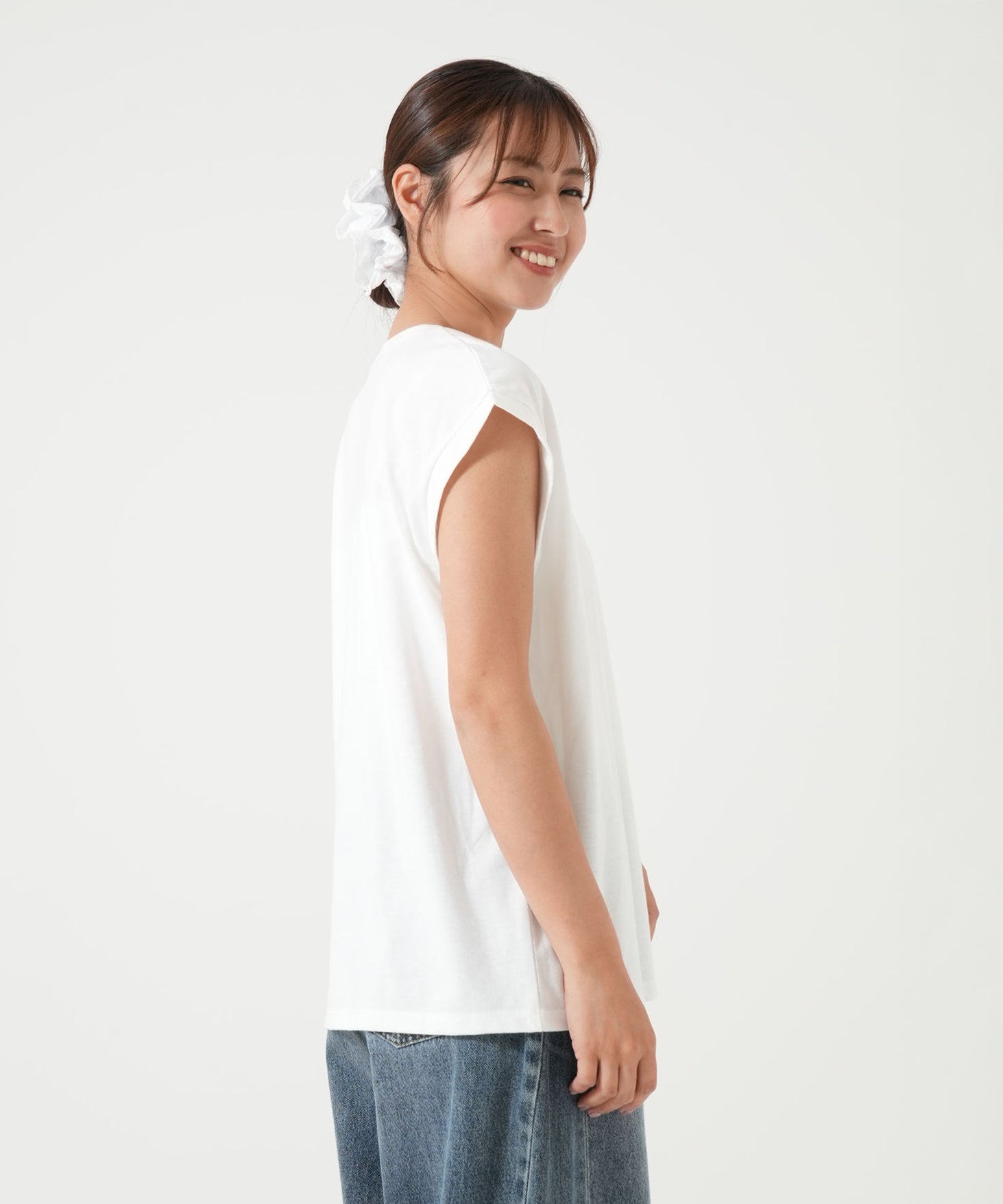 ホワイト / 162cm / FREE