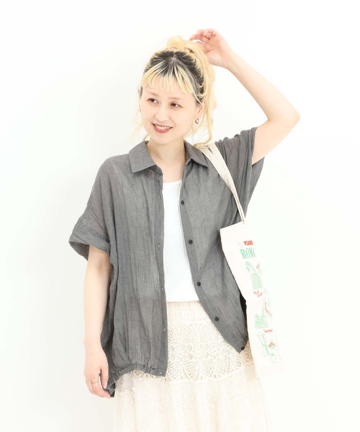 《7月8日入荷予定》前開きドルマンブラウス