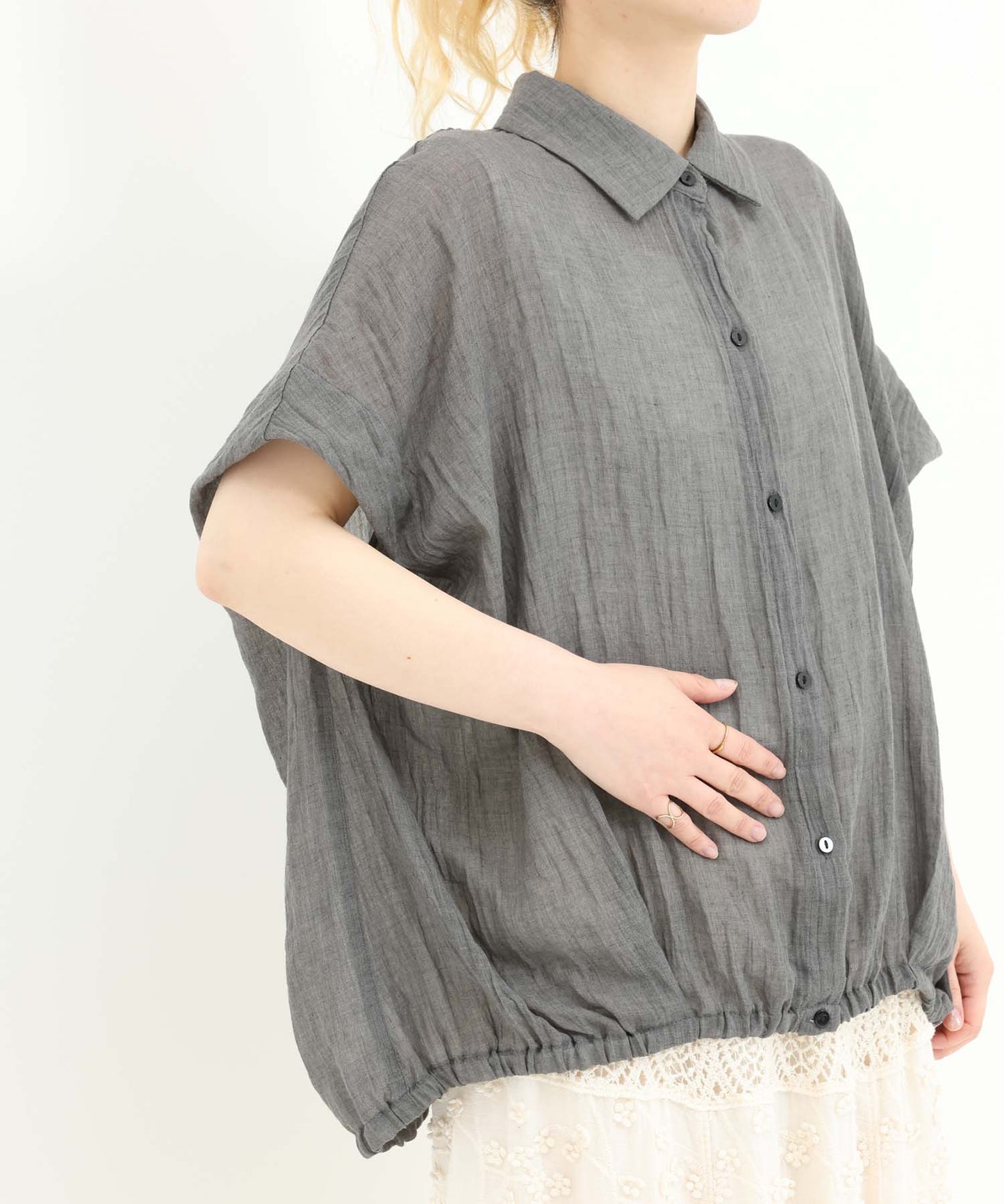 《7月8日入荷予定》前開きドルマンブラウス