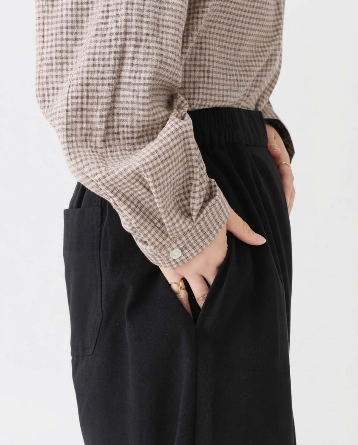 ゆるベイカーワイドパンツ