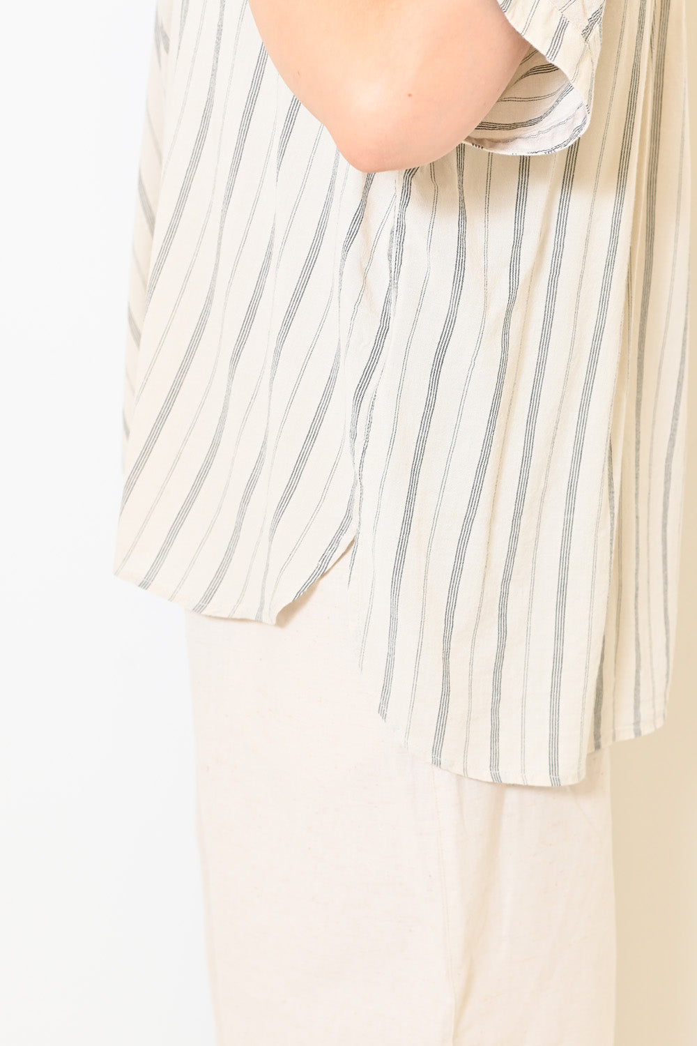 ≪SALE≫Linen Blend Multi-Button Skipper Blouse