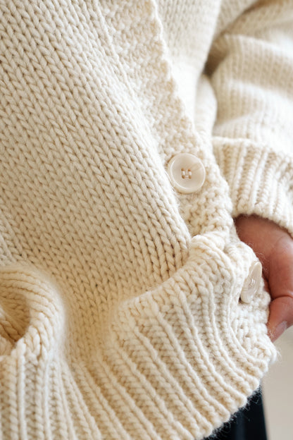 ≪SALE≫Roving Knit V-Neck Cardigan