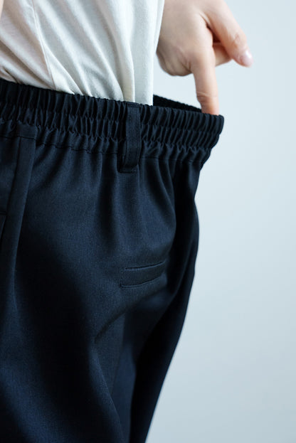 ストレートパンツ