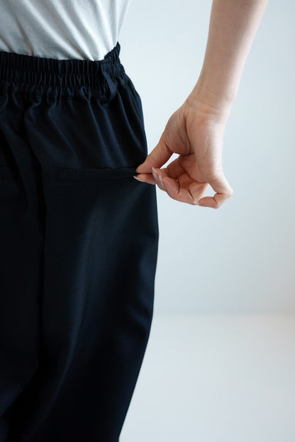 ストレートパンツ