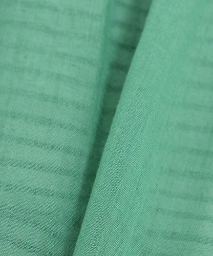ふんわりシアーブラウス
