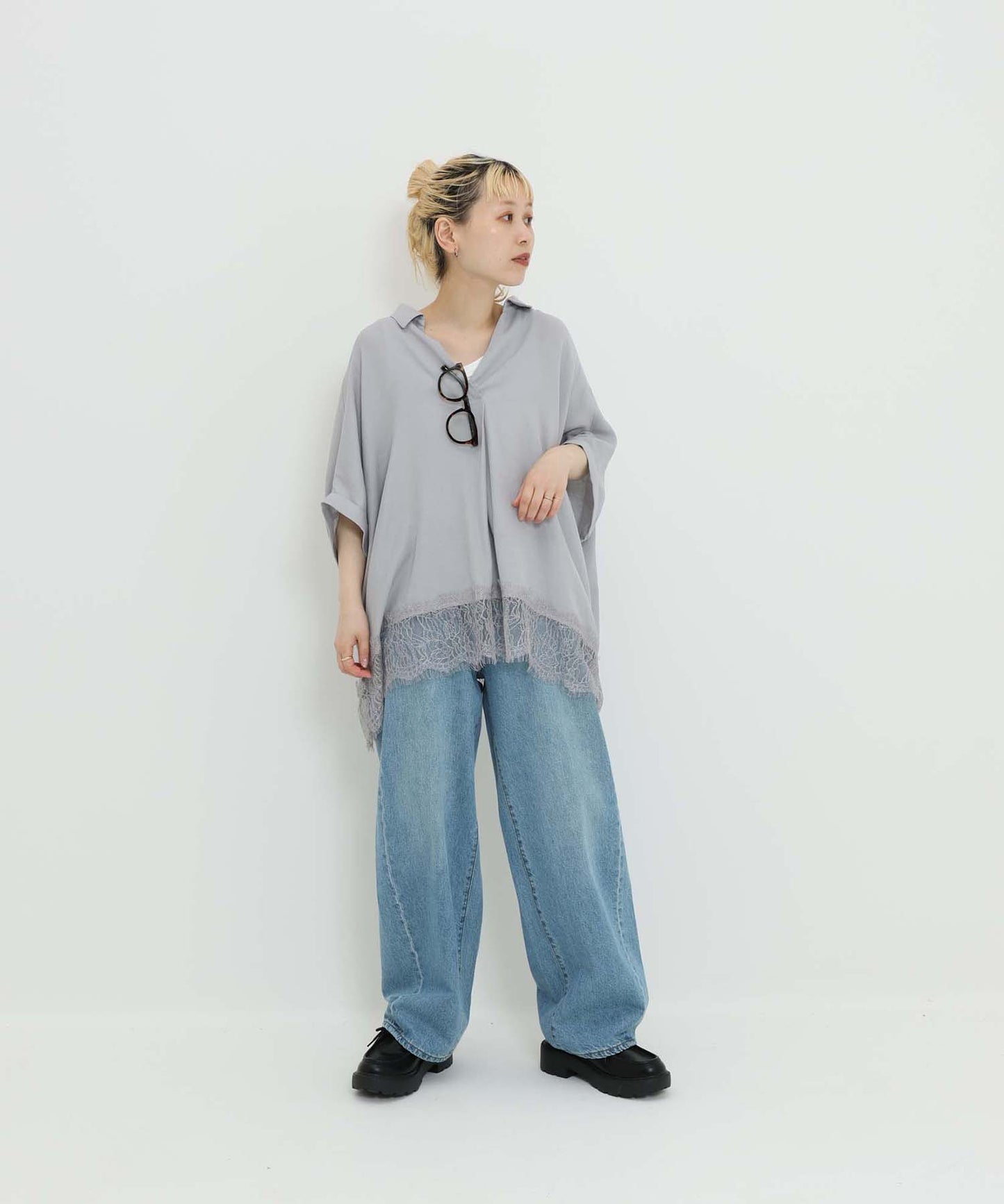《7月3日入荷予定》裾レーススキッパーブラウス