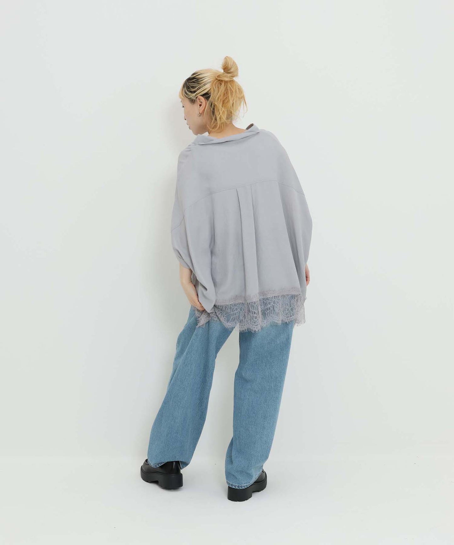 《7月3日入荷予定》裾レーススキッパーブラウス