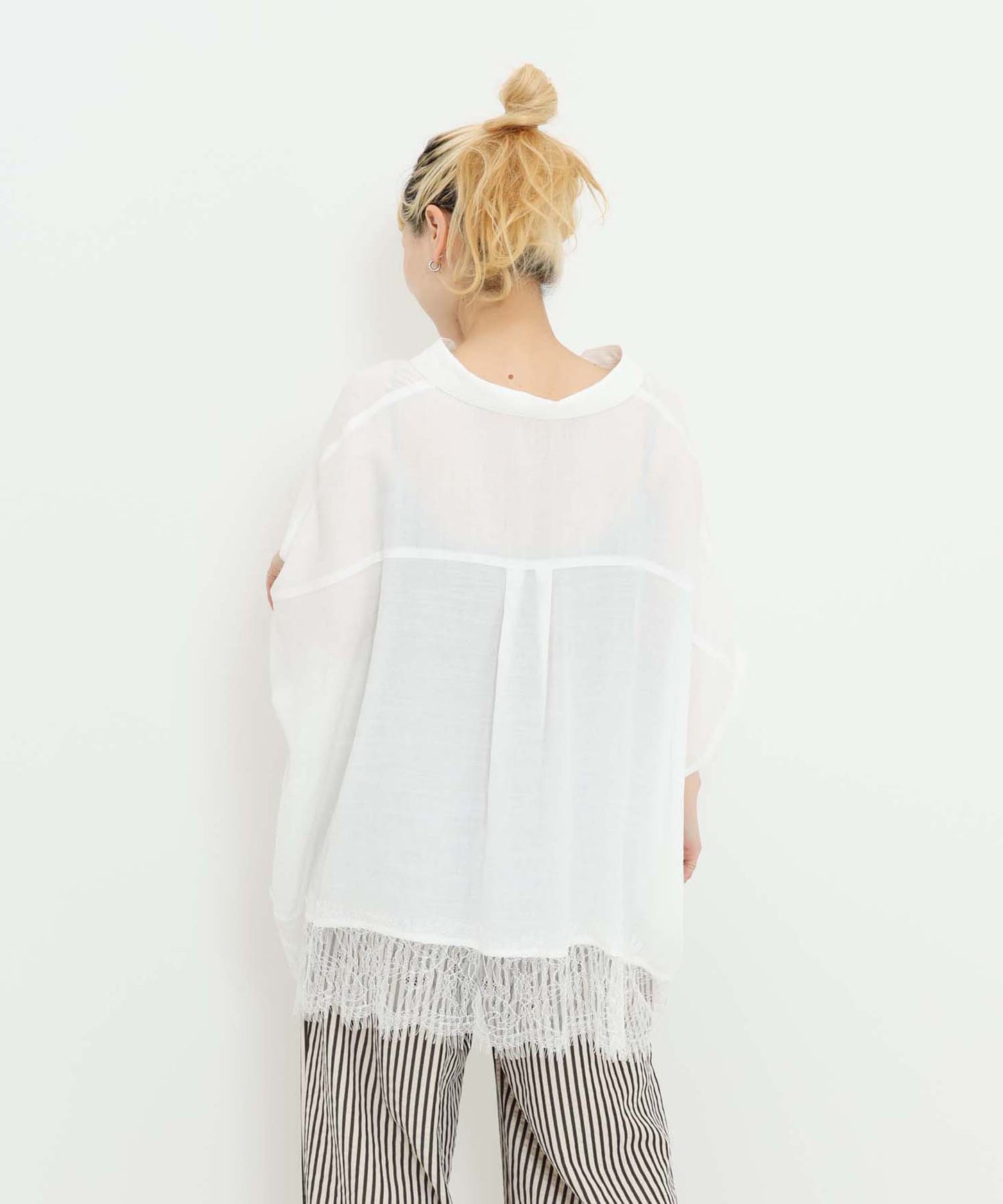 《7月3日入荷予定》裾レーススキッパーブラウス