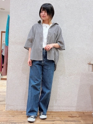 ワイドな無地TEE