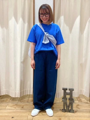 ワイドな無地TEE