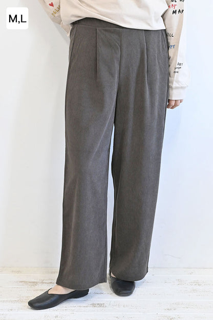 カットコーディロイタックワイドパンツ