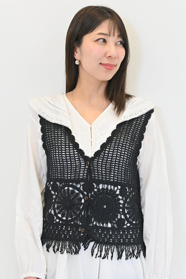 【夏ルックブック掲載item】かぎ針裾フリンジ前あきベスト