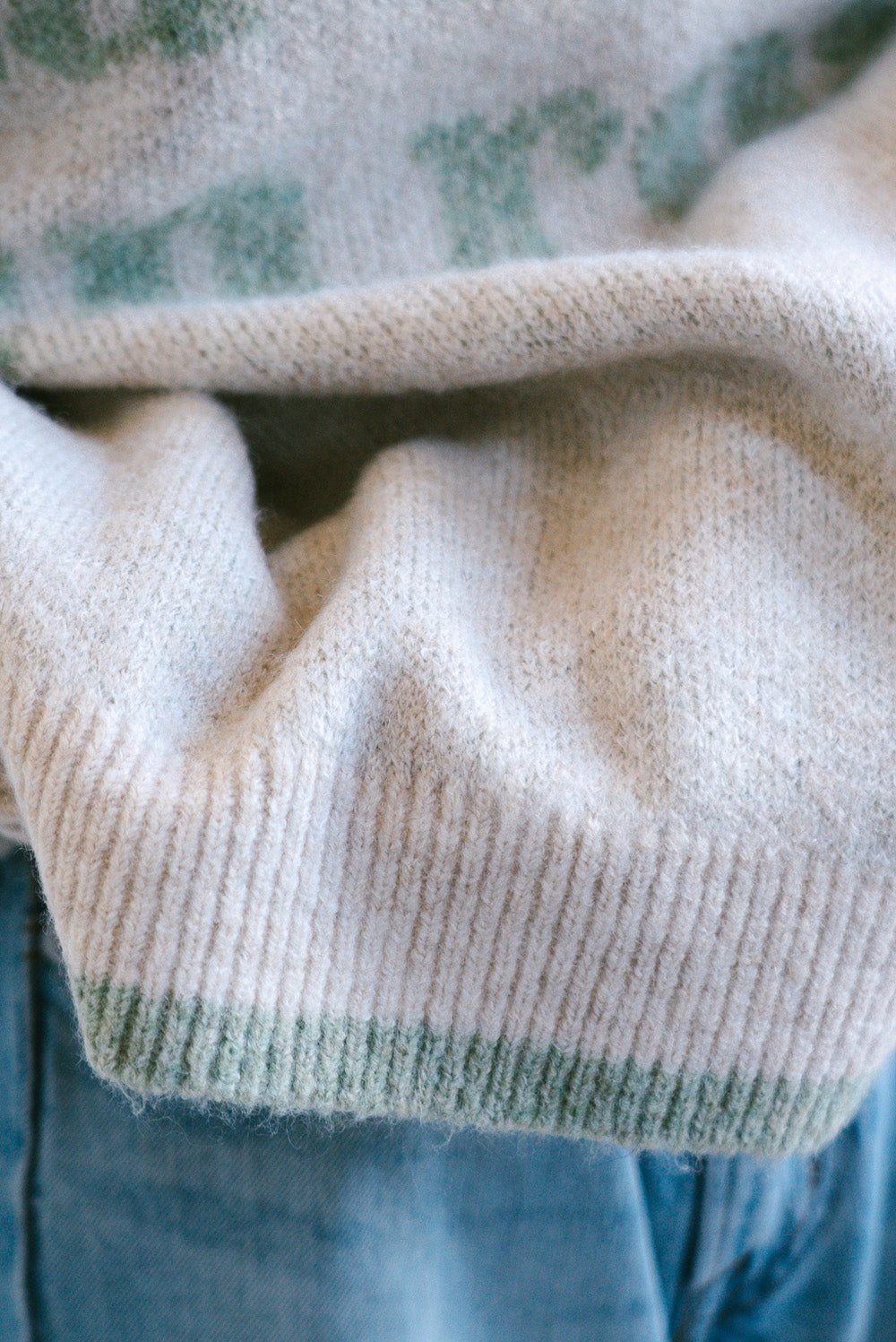 ≪SALE≫Soft Jacquard Logo Pullover