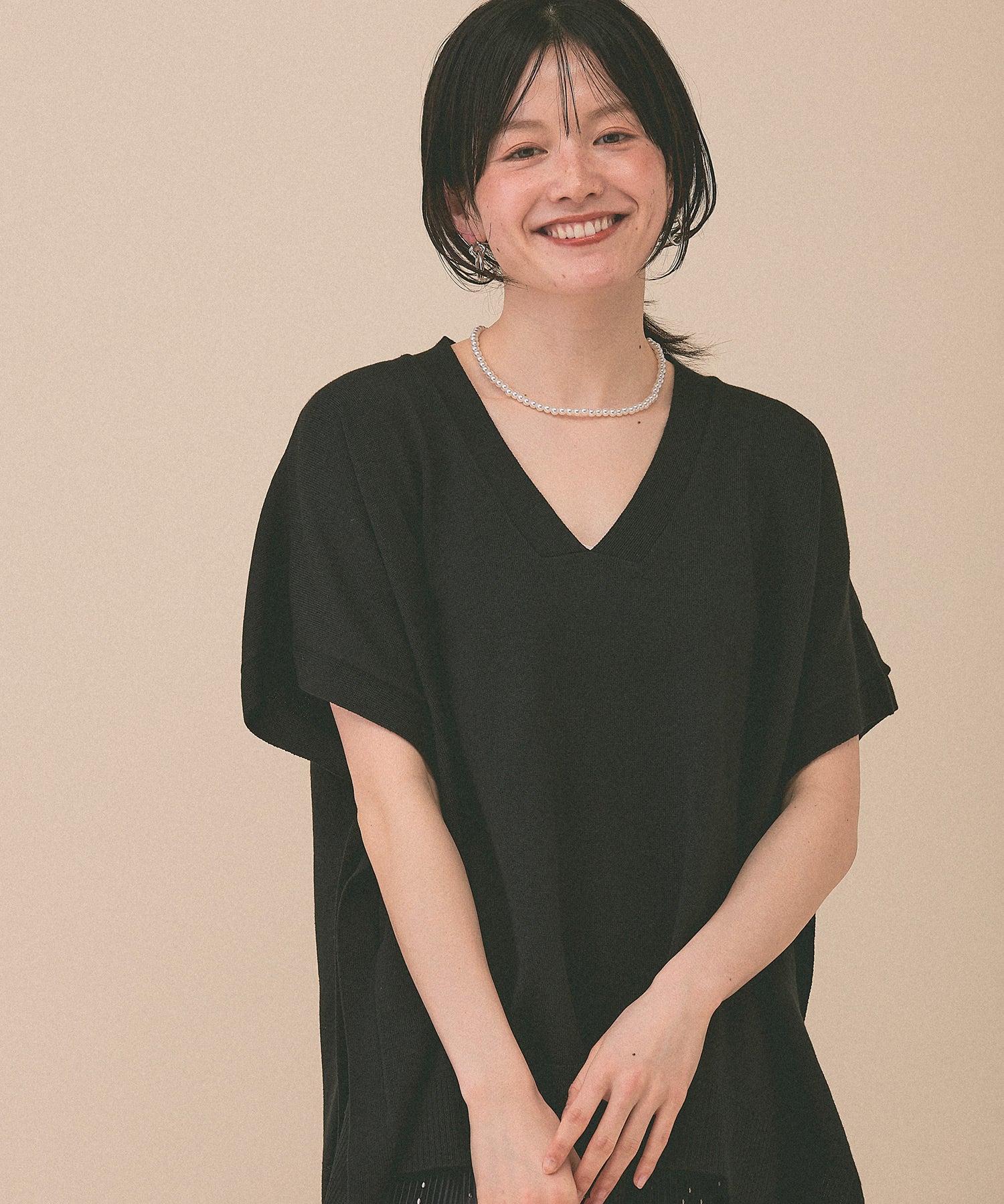 [SALE] Knit V-Neck Poncho Tunic