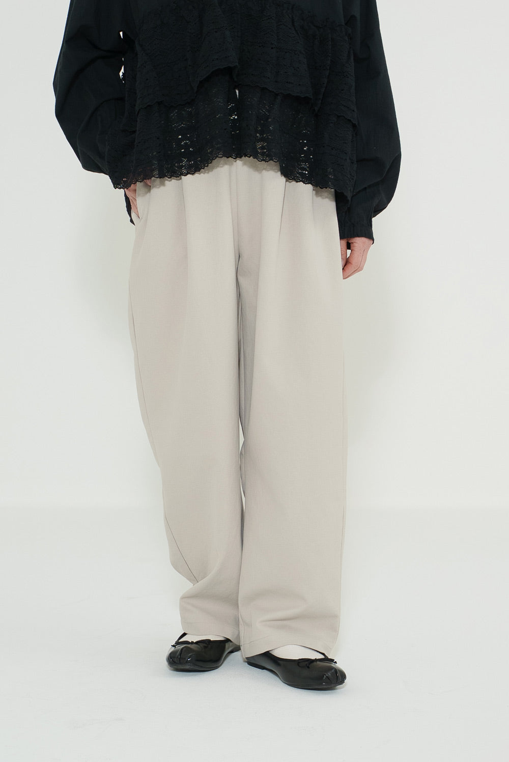 ゆったりラクのびタックワイドパンツ – HEART MARKET