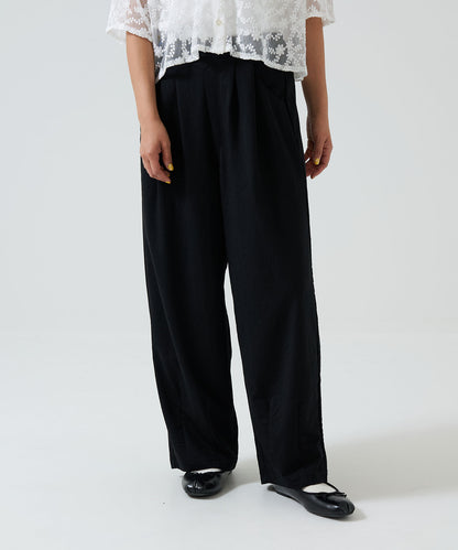 《Scheduled for April 24 Arrival》R/N Pique Tuck Wide Curve Pants