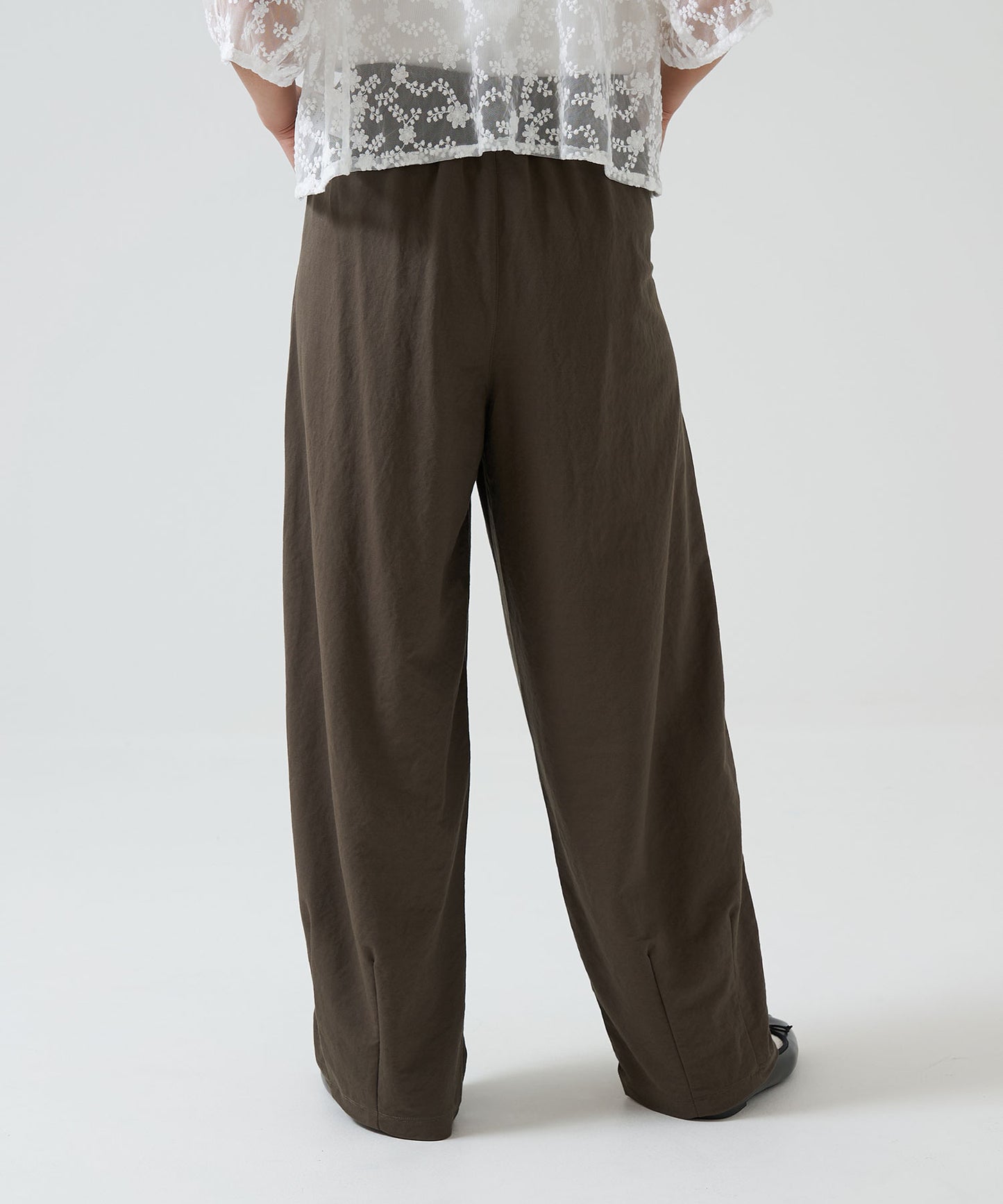 《Scheduled for April 24 Arrival》R/N Pique Tuck Wide Curve Pants