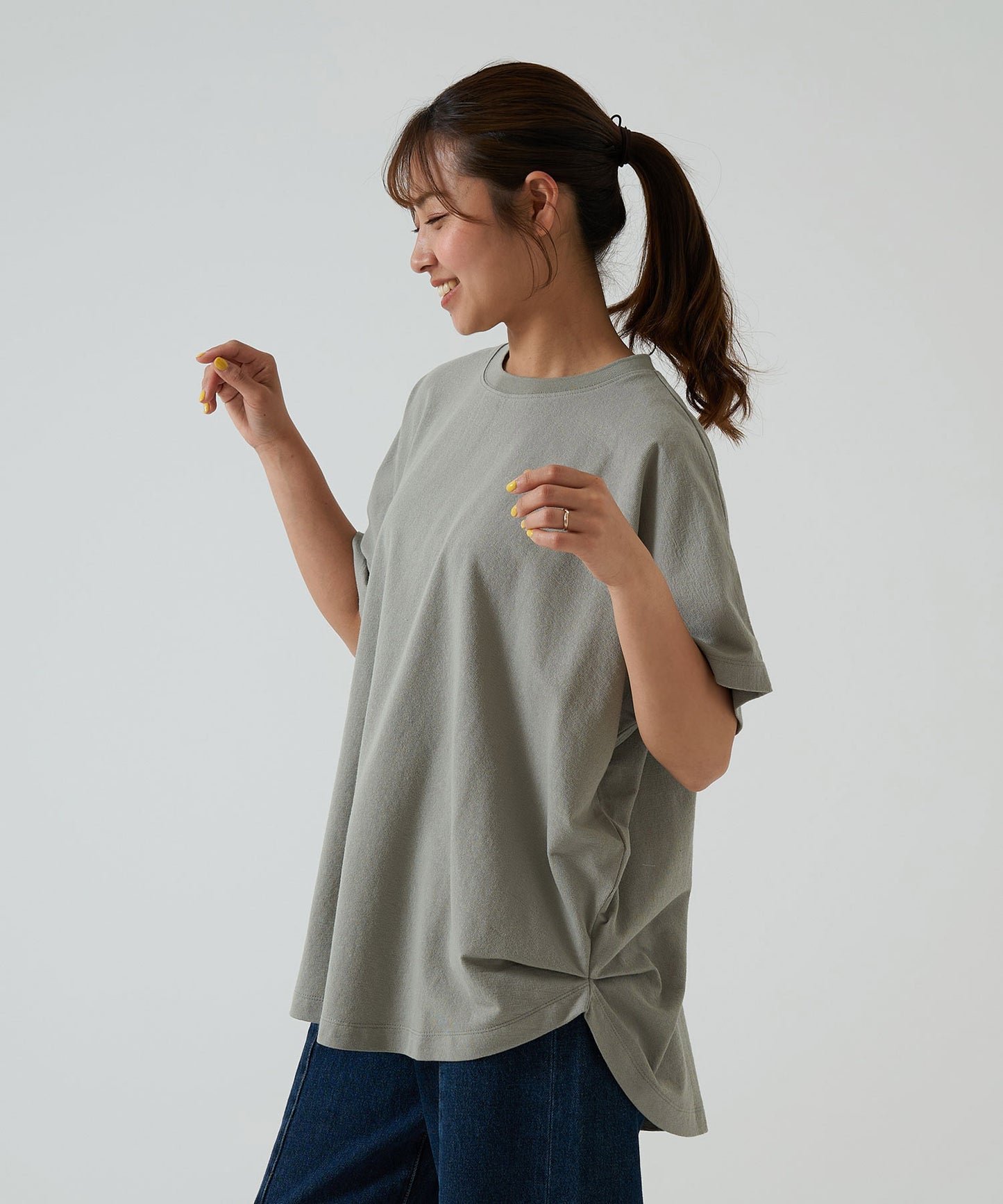《Scheduled for Arrival Soon》Cut Crepe Back Henley Dolman Tunic