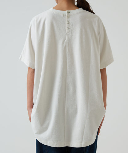 《Scheduled for Arrival Soon》Cut Crepe Back Henley Dolman Tunic