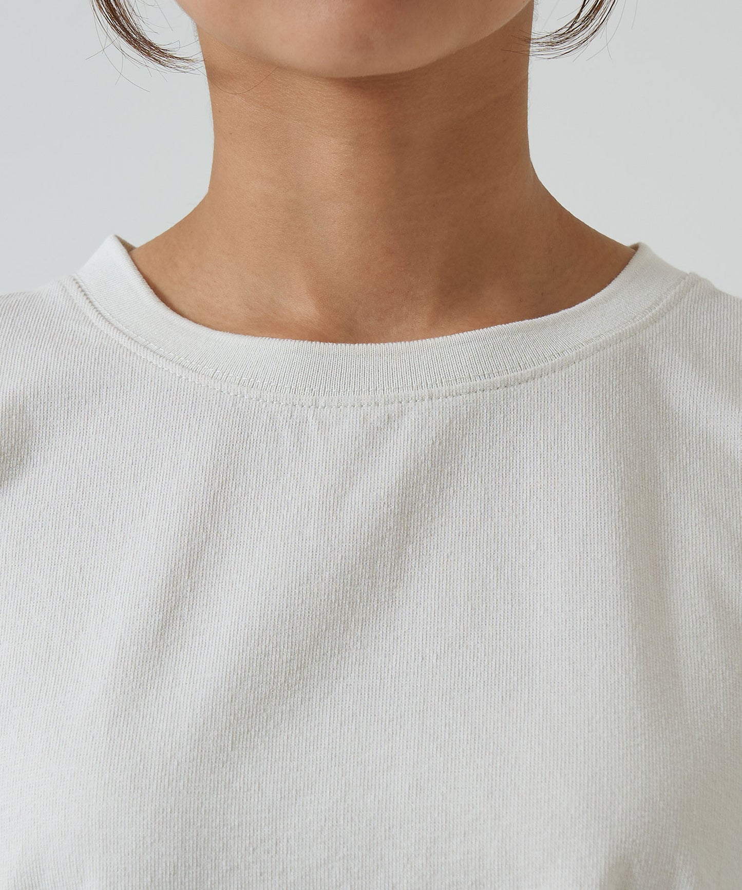 《Scheduled for Arrival Soon》Cut Crepe Back Henley Dolman Tunic