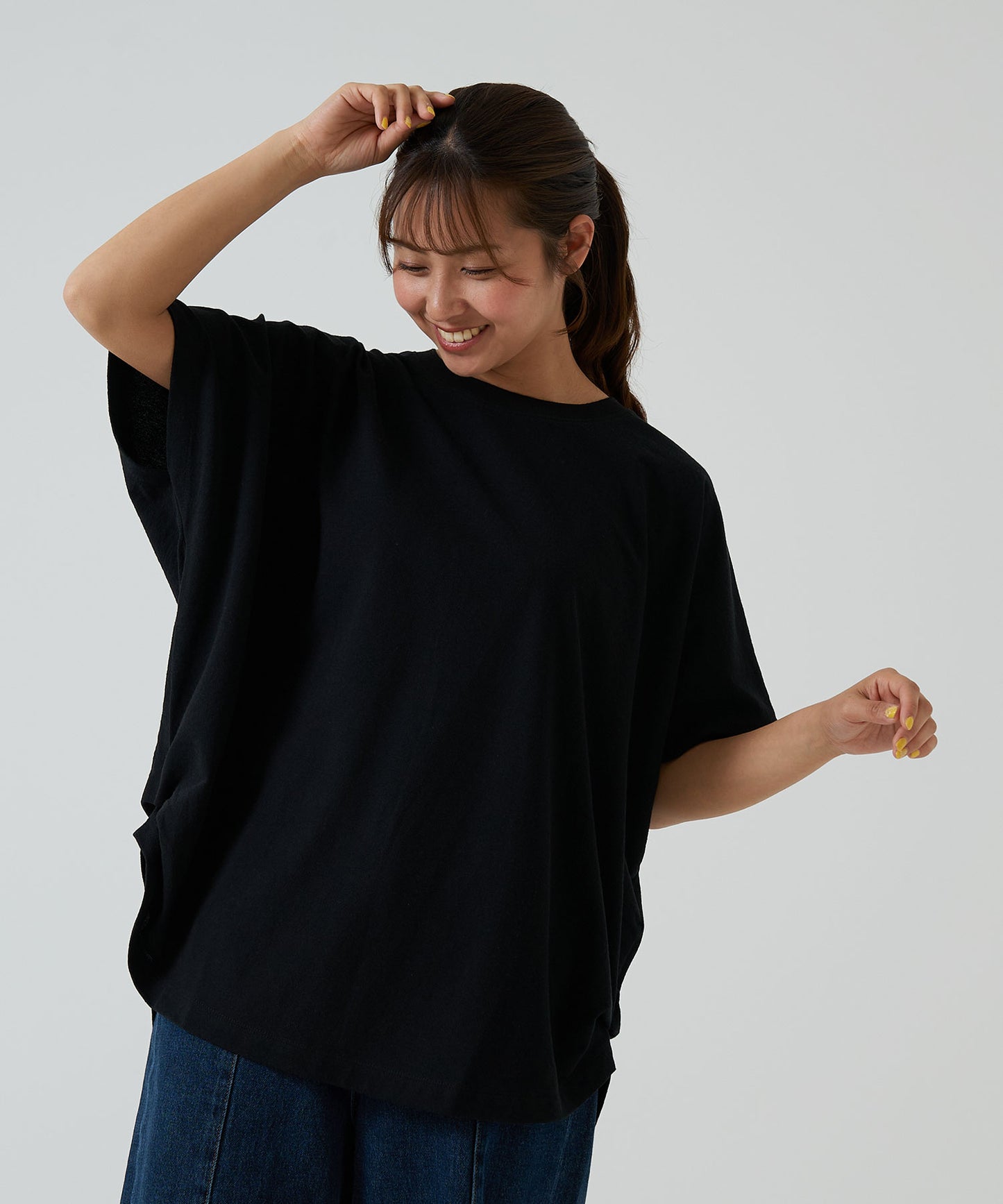 《Scheduled for Arrival Soon》Cut Crepe Back Henley Dolman Tunic