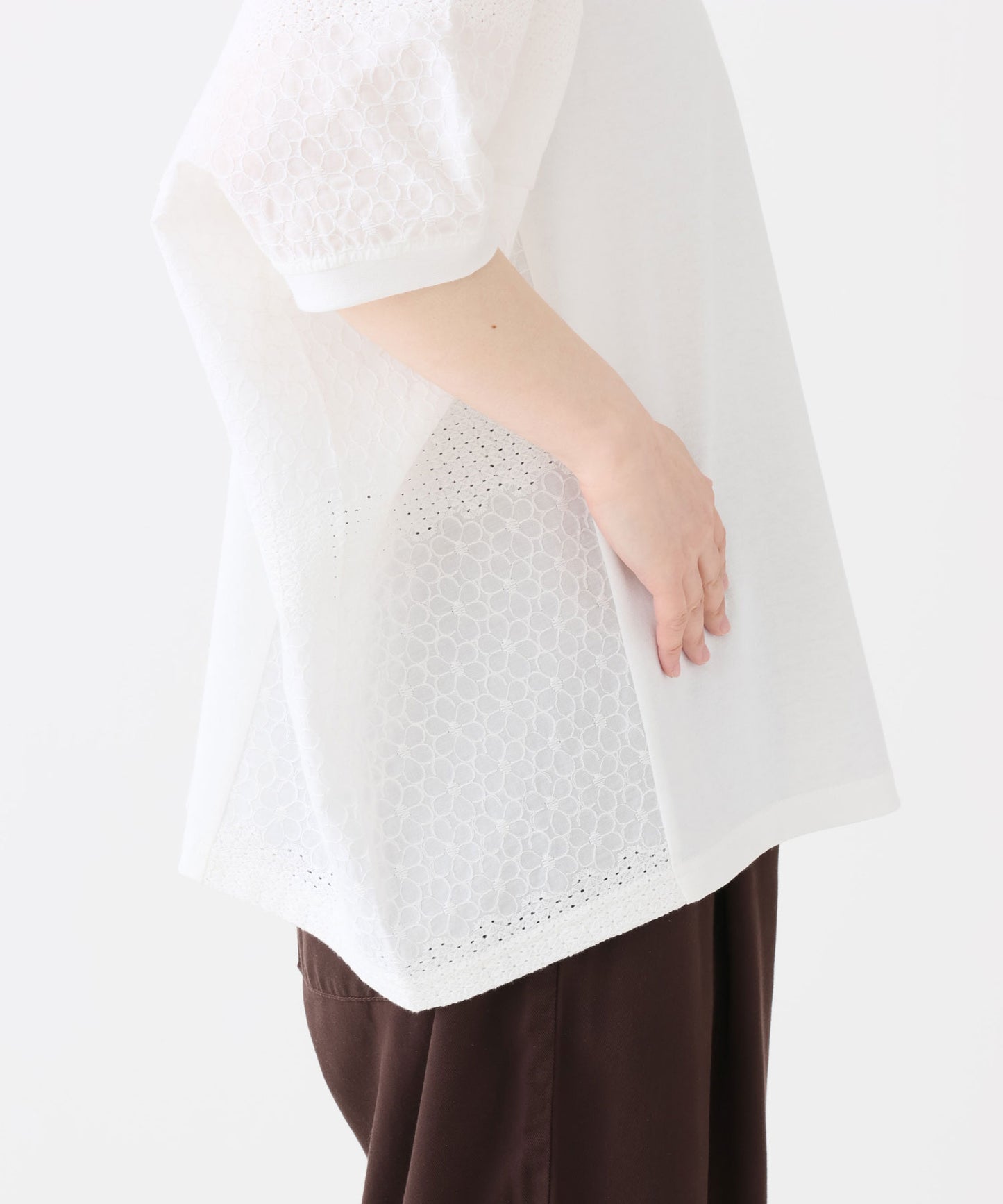 《近日発売》レース切替ドルマンプルオーバー